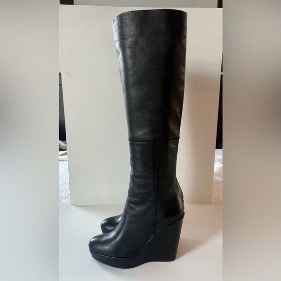 Stuart Weitzman Black Leather Wedge Knee-High Boots (9) - Picture 7 of 16